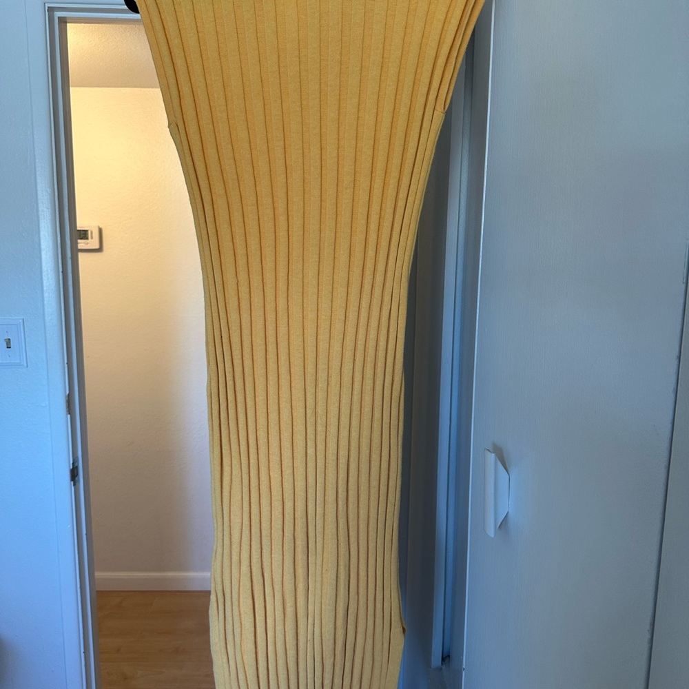 Yellow Ribbed Knit Dress Rails - Picture 3 of 4